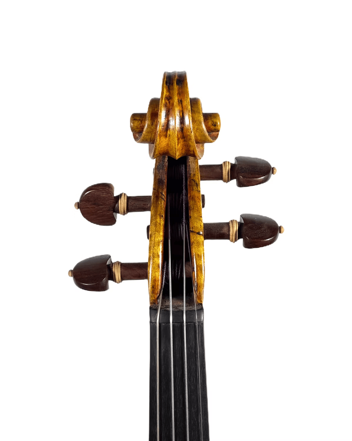 Violino antigo construído na região do Tirol por autor desconhecido